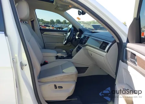 2019 Volkswagen Atlas 3.6L V6 Sel R-Line z USA, uszkodzony, nr VIN 1V2RR2CA4KC612568